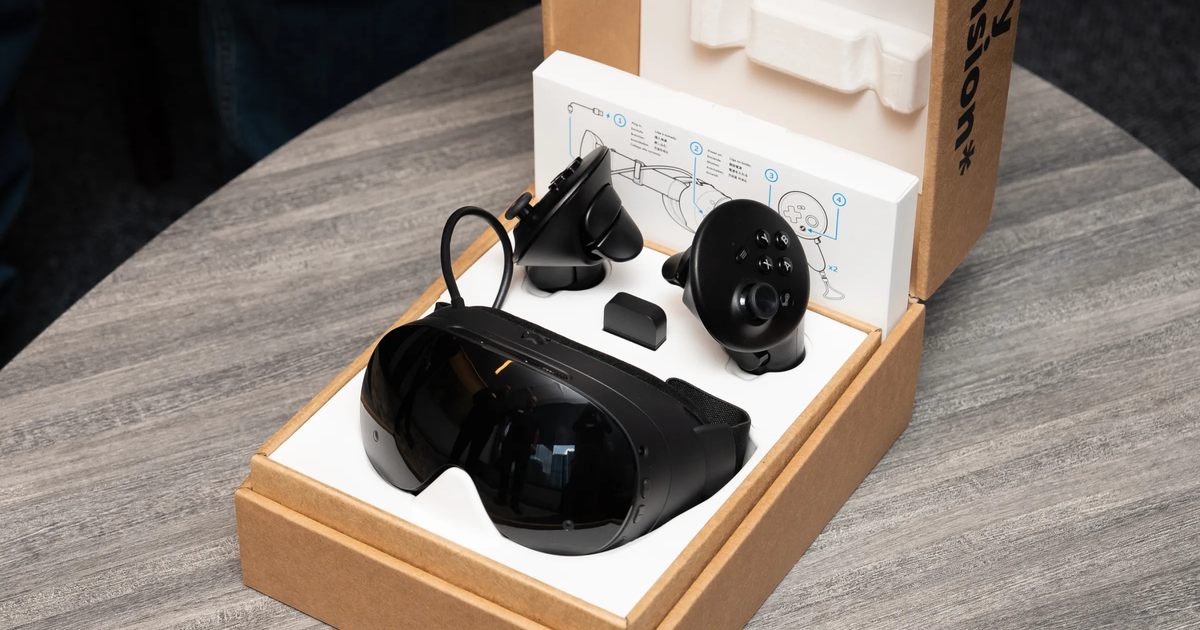 Гарнитура Steam Frame